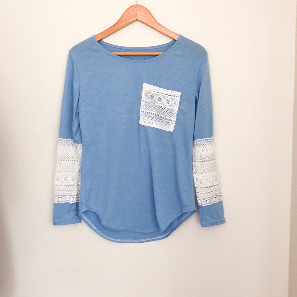 🎀NWOT ROMWE Blue 3/4 Sleeve Shirt Size Small - Picture 2 of 5